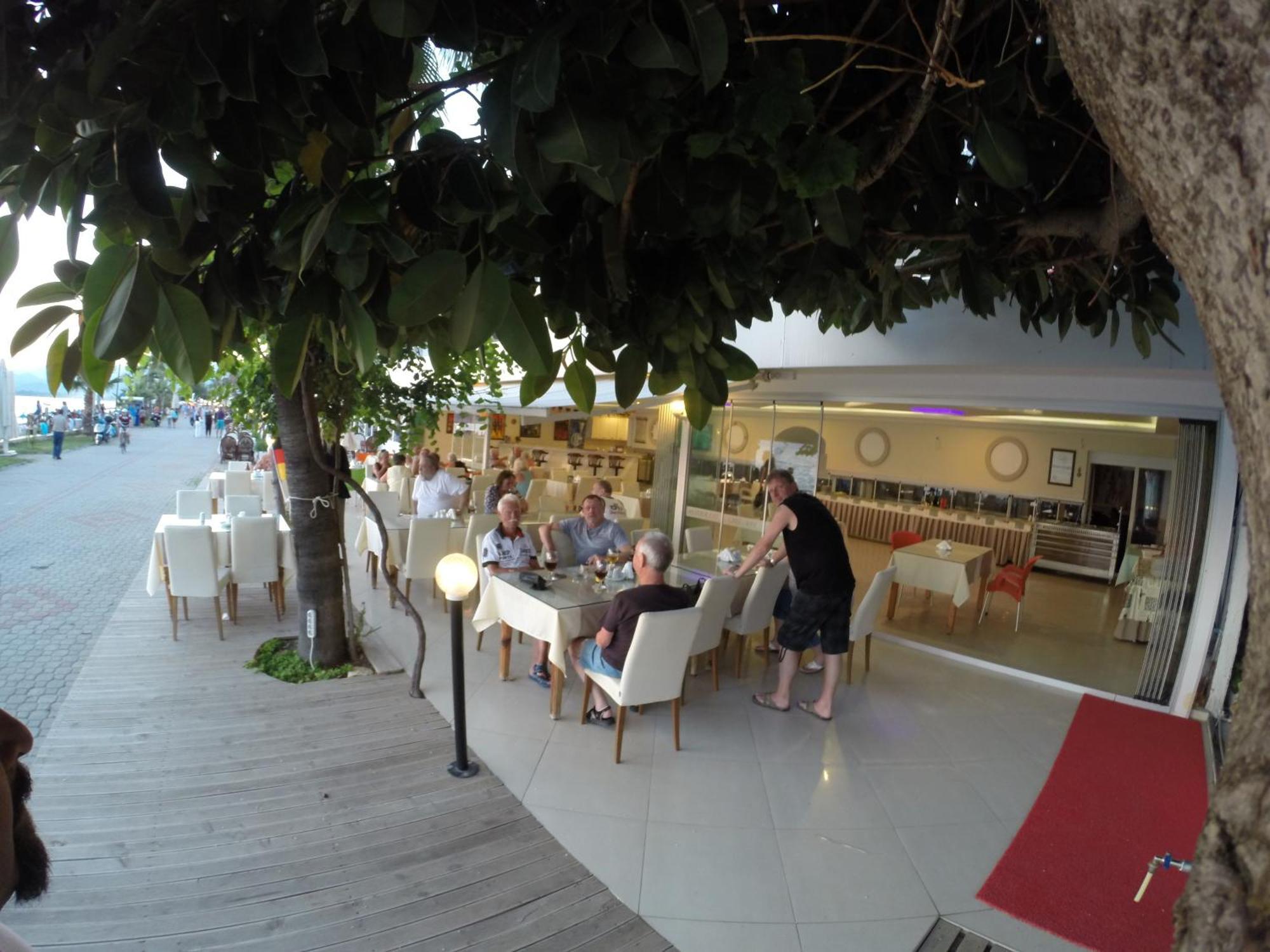 Hotel Berlin Fethiye Bagian luar foto